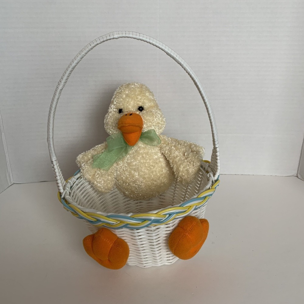Vintage Plush Duck Easter Basket Baby Cute T.L. Toys Hong Kong